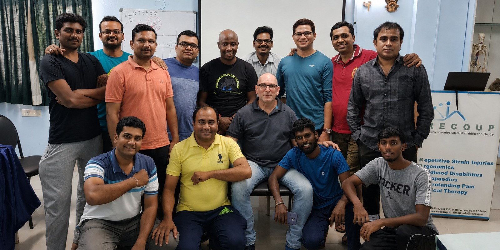 Bala with the 2019 Fascial Manipulation Level 1 course group and tutor